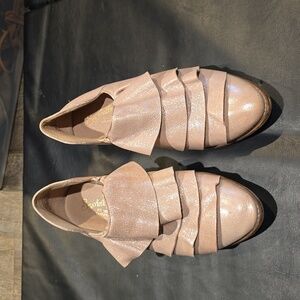 Sparkly ruffle flats